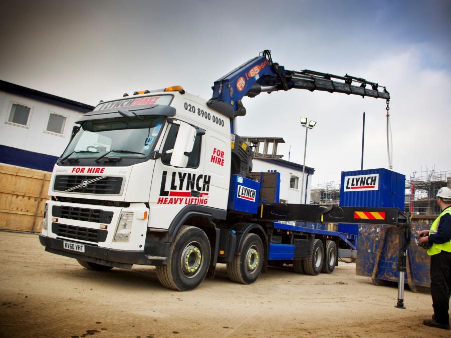  Volvo FM 370 8x4 2010 года  (UK) (фото 1 из 1)